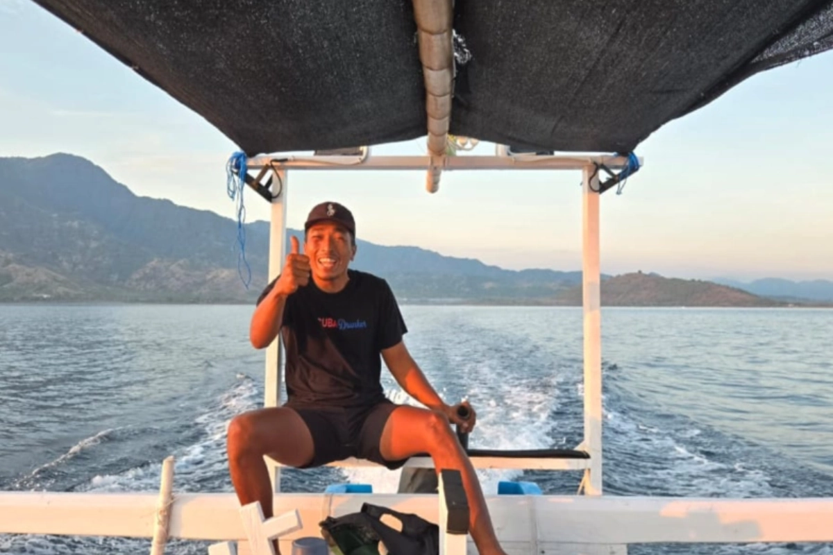 Poer founder and local marine guide at Blue Dolph Pemuteran
